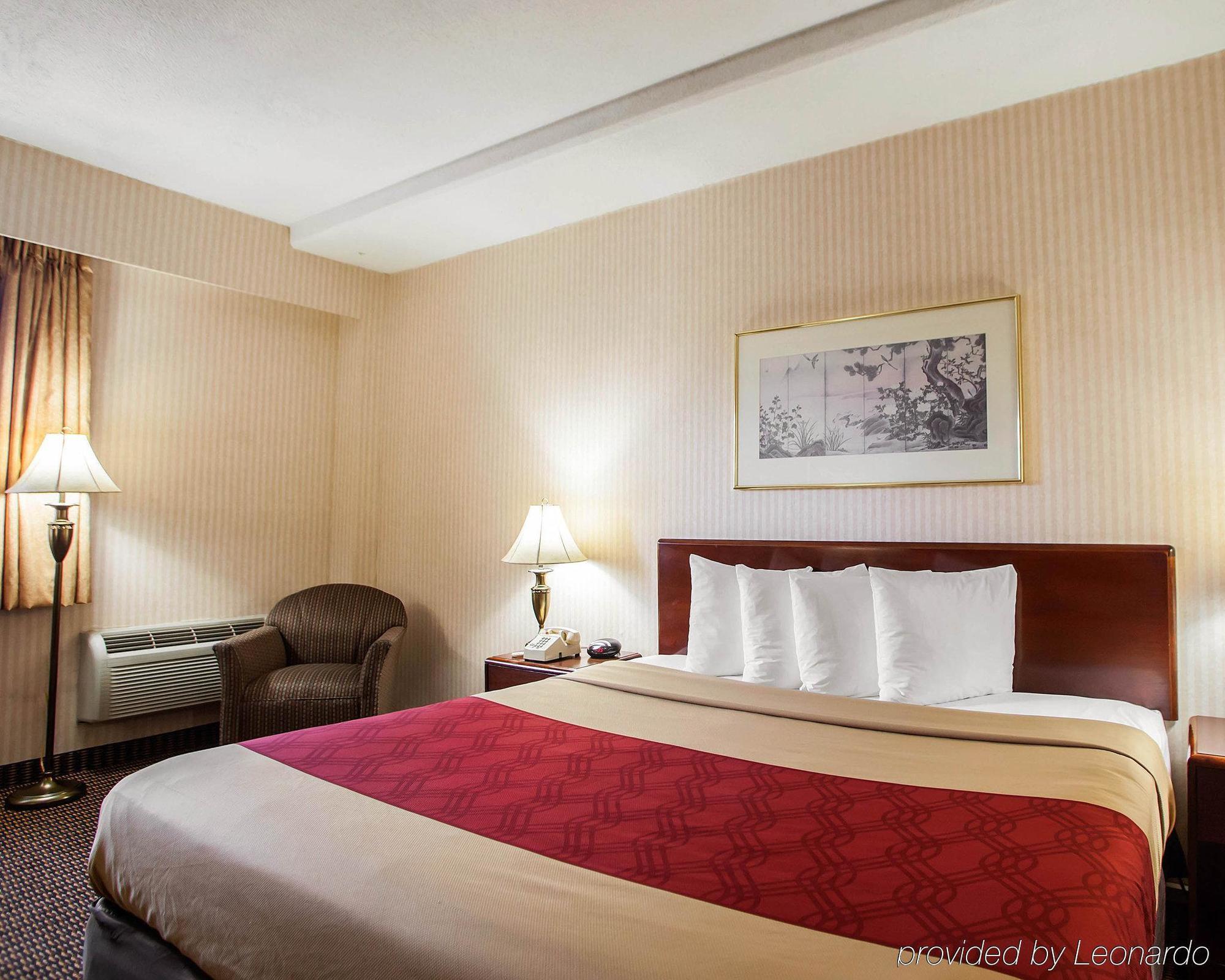 Econo Lodge Съмърсет Екстериор снимка